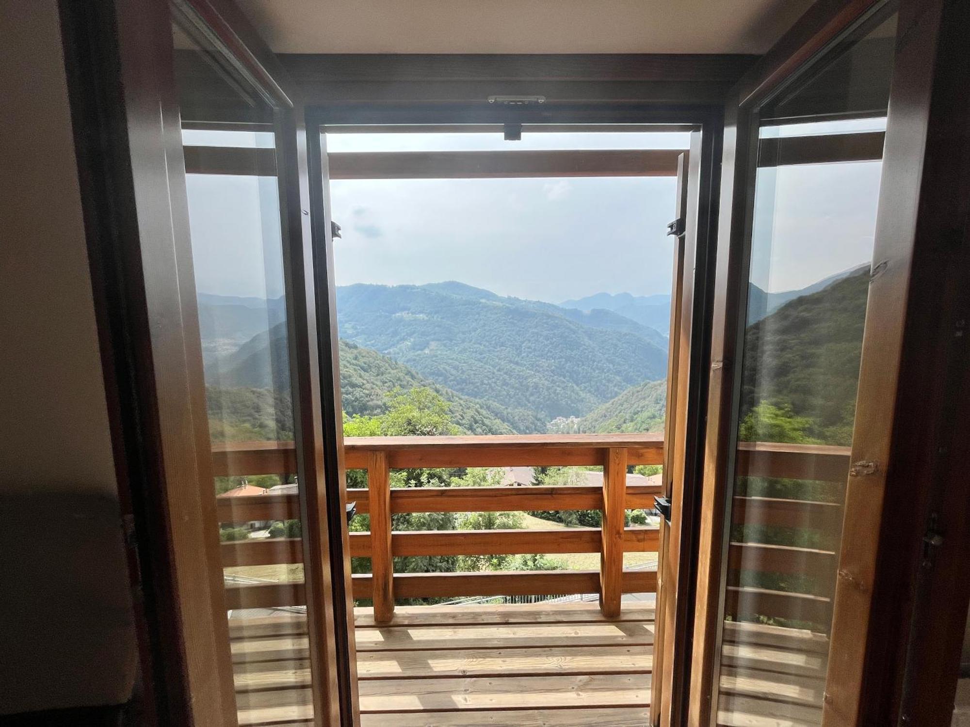 Casa Con Vista Apartment Costa di Serina Ngoại thất bức ảnh