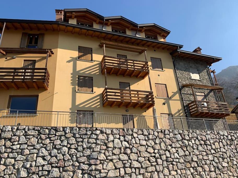 Casa Con Vista Apartment Costa di Serina Ngoại thất bức ảnh